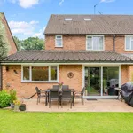 Rent 3 bedroom house in Reigate and Banstead