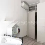 Rent 3 bedroom apartment of 100 m² in Milano