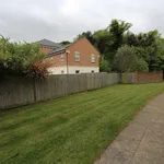 Rent 2 bedroom flat in South East England