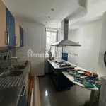 Rent 4 bedroom apartment of 90 m² in Palermo