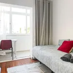 Rent a room in lisbon