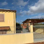 Rent 4 bedroom house of 120 m² in Palau