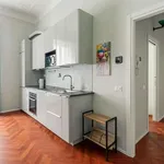 Rent 1 bedroom apartment of 50 m² in milan