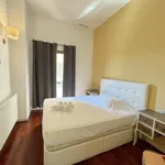 Rent 1 bedroom apartment of 70 m² in Barcelona