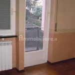 Rent 3 bedroom apartment of 87 m² in Genoa