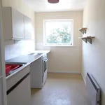 Rent 1 bedroom apartment of 39 m² in Chichester