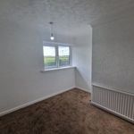 Rent 3 bedroom flat in East Midlands