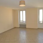 Rent 3 bedroom apartment of 55 m² in Draguignan