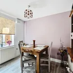 Rent 2 bedroom apartment of 50 m² in Reading