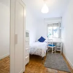 Rent a room of 72 m² in madrid