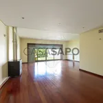 Alugar 4 quarto casa de 355 m² em Cidade da Maia