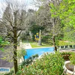 Rent 6 bedroom house of 500 m² in Florence