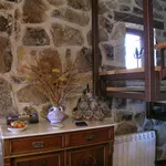 Rent 4 bedroom apartment of 145 m² in Peñalba de Ávila