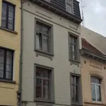 Rent 4 bedroom apartment in Bruxelles