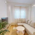 Rent 1 bedroom apartment of 33 m² in berlin