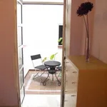 Alquilo 1 dormitorio apartamento de 55 m² en Seville']