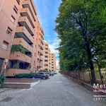 Rent 2 bedroom apartment of 45 m² in Milano