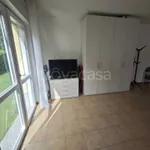 Affitto 1 camera appartamento di 48 m² in San Fermo della Battaglia