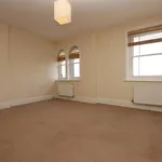 Rent 3 bedroom apartment of 83 m² in Ryde