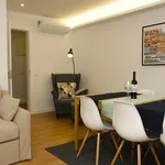 Alugar 2 quarto apartamento de 80 m² em Cascais