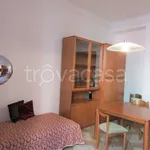 Rent 1 bedroom apartment of 45 m² in Milano