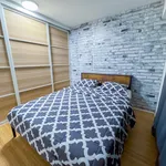 Appartement de 839 m² avec 2 chambre(s) en location à Vancouver