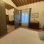 Affitto 2 camera appartamento di 69 m² in Siena