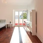 Rent a room in lisbon