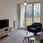 Rent 4 bedroom apartment of 77 m² in Cergy