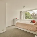 Rent 4 bedroom house of 157 m² in Buitenveldert-Oost