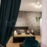 Rent 1 bedroom apartment of 35 m² in Milano