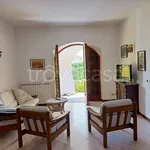 Rent 5 bedroom house of 220 m² in Terracina