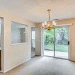 Rent 3 bedroom apartment in Warren