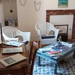 Location appartement 1 pièce 25 m² Assais-les-Jumeaux (79600)