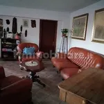 Rent 2 bedroom apartment of 90 m² in Reggio Calabria