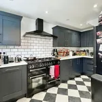 Rent 4 bedroom apartment in East Of England