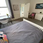 Rent 5 bedroom flat in East Midlands