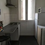 Rent 1 bedroom apartment of 12 m² in Bordeaux