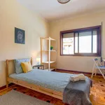 Rent a room in porto