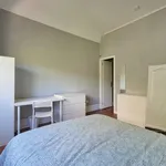 Rent 14 bedroom apartment in Lisbon