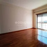 Rent 4 bedroom apartment in Santarém