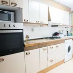 Rent a room of 110 m² in valencia