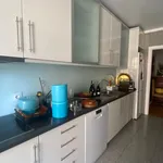 Rent 3 bedroom apartment in Porto