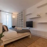 Rent 3 bedroom apartment of 70 m² in Roma