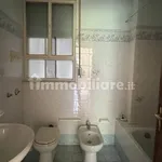 Rent 5 bedroom apartment of 130 m² in Messina