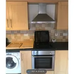 Rent 2 bedroom flat in Yorkshire And The Humber