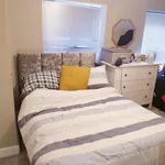 Rent 2 bedroom flat in Yorkshire And The Humber