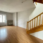 Rent 3 bedroom apartment of 64 m² in Fontainebleau