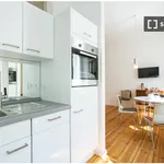 Rent 1 bedroom apartment of 35 m² in Berlin