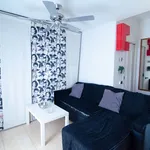 Alquilo 4 dormitorio apartamento de 50 m² en Madrid